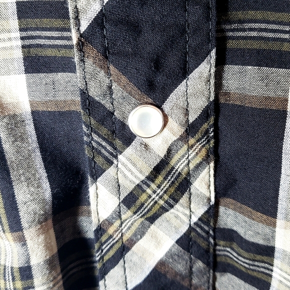 Mens S Wrangler Short sleeve Plaid Button-Up Pearl Snap Shirt - Picture 5 of 6